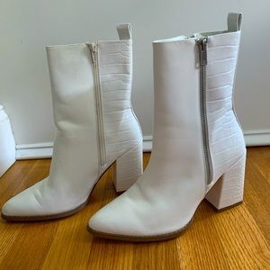 Off-White Steve Madden Reegan Heeled Booties
